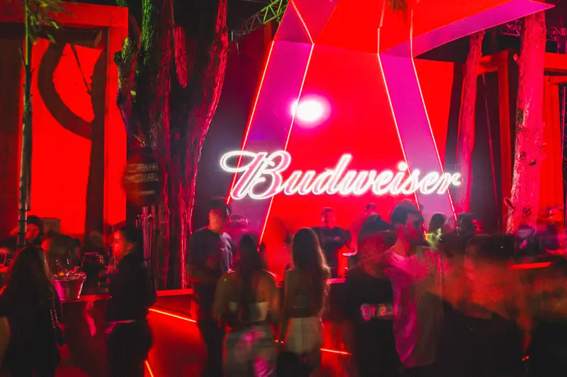Ativação Budweiser em MAC LIFE Verão · 01 de fevereiro de 2025
