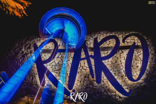 Foto de capa do álbum Raro SkyBar (2019)