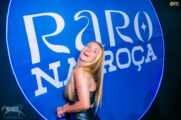 Foto de capa do álbum Raro Na Roça (2022)