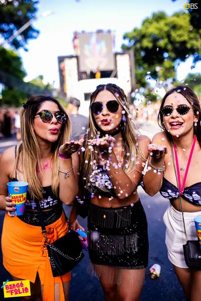 Foto da BS Fotografias: Estreia o Beagá na Folia