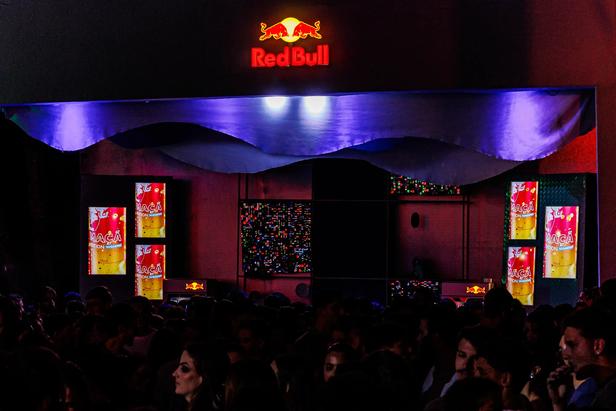 Ativação Red Bull em MINEIRINHA · Carnaval 2026